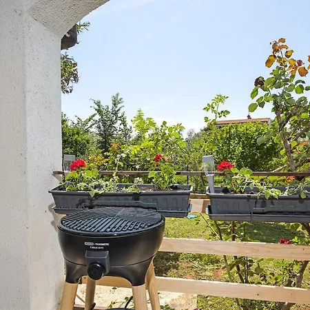 Romeo&julia- Newly Refurbished Near Medulin Apartamento *