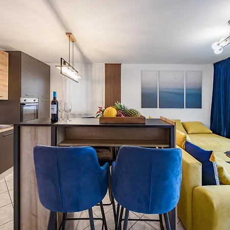 Romeo&julia- Newly Refurbished Near Medulin Apartment Pomer